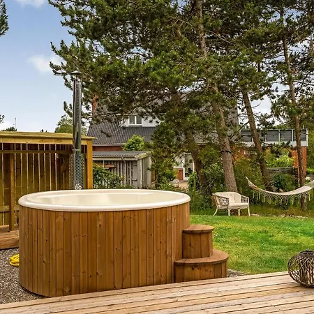 Holiday home Telefonvejen X *