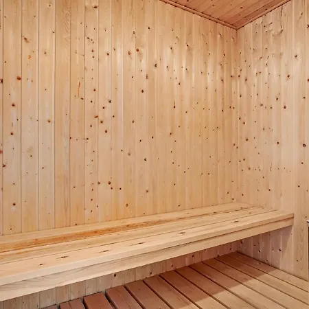 Pet Friendly In Glesborg With Wifi Holiday home